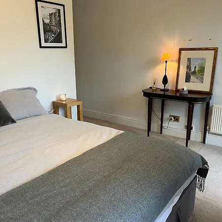 Homestay Bedroom With Private Terrace *