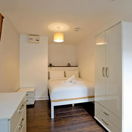Imperial Corner House-whitechapel Apartamento *