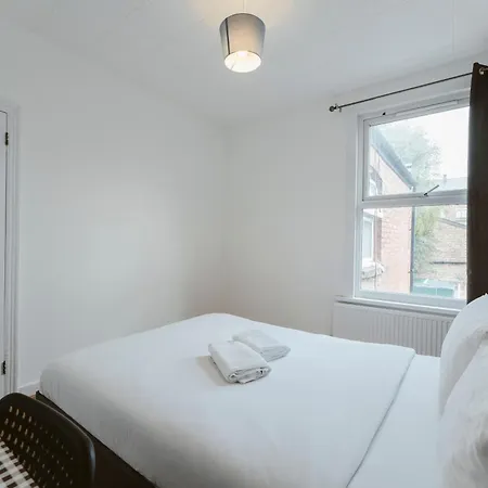 Guest house Manor House Great To