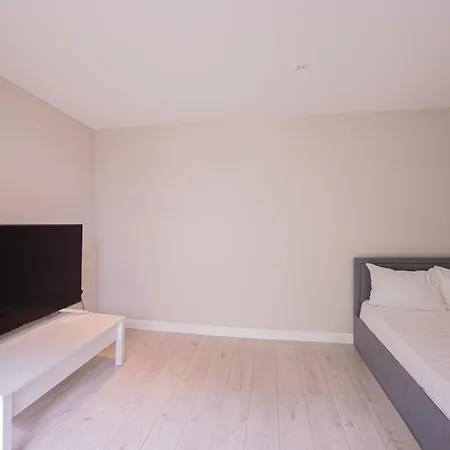 Stylish 3 Bedroom Flat In Little Venice Apartment London