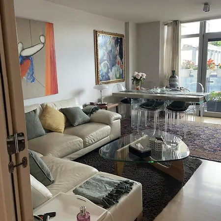 Fulham 2 Double Bedrooms, 4 People Flat *