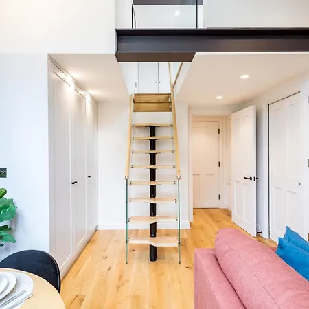 Apartment Coleherne Road X London
