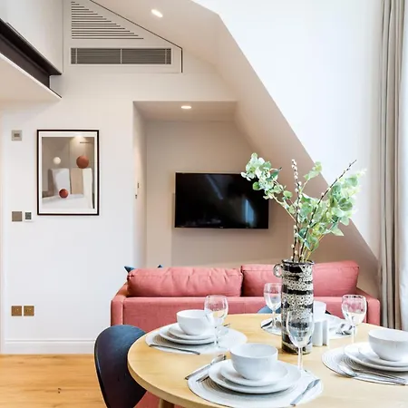 Apartment Coleherne Road X