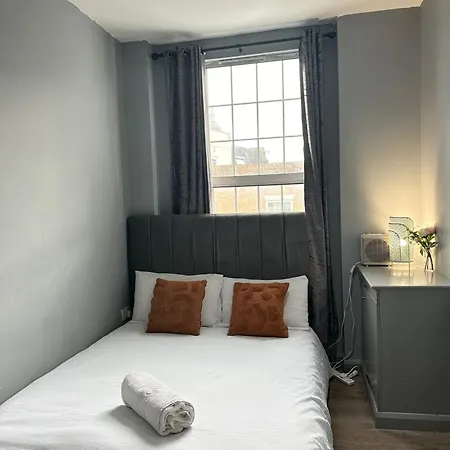 Kingcross 3 Bedroom Flat, 3mins To Euston London