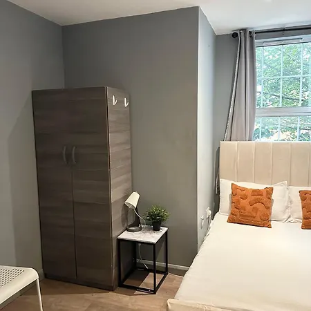 Kingcross 3 Bedroom Flat, 3mins To Euston * London