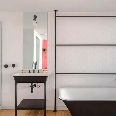 The Instagood - Covent Garden - By Frankie Says Apartment