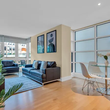 Apartment Mysquare One Bedroom Serviced Near St Paul's Blackfriars London