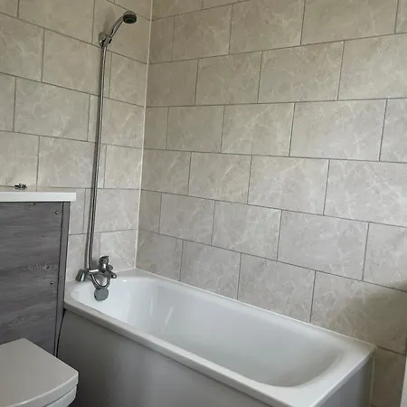 Appartement 5 Bed 5mins From Wembley Stadium Londres