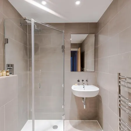 Apartment Sweet Dreams - Farringdon - By Frankie Says