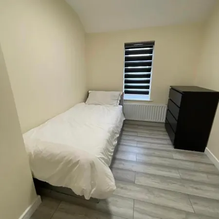Uppamost London Luxury 2