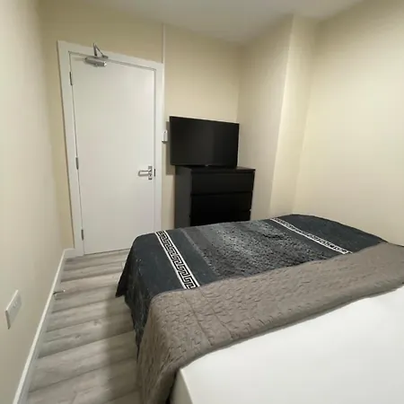 Uppamost London Luxury 2