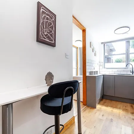 The Canonbury Apartment