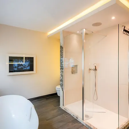 Luxury 3br In Belgravia, Near Victoria Hébergement de vacances Londres