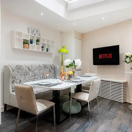 Luxury 3br In Belgravia, Near Victoria Holiday home London