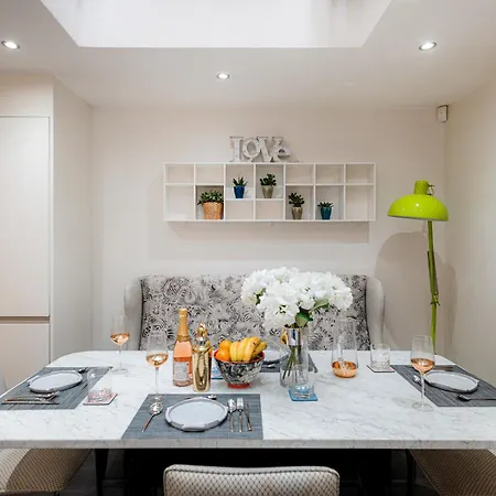 Luxury 3br In Belgravia, Near Victoria Holiday home *
