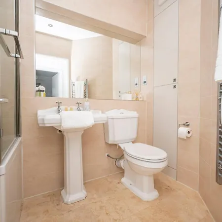 Apartment Pass The Keys - Waterfront Terrace Parking London