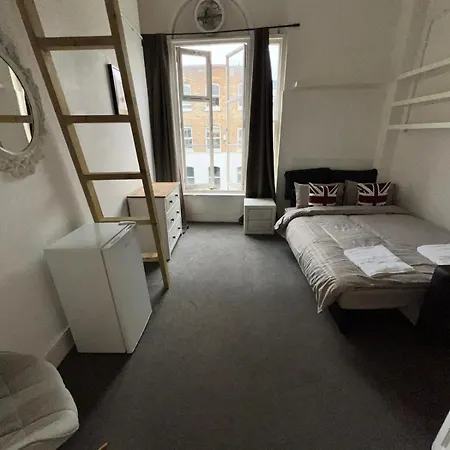Islington Budget Guest house