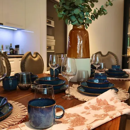 N1 Highsreetkensington-superluxury-modern-harrods Apartment London