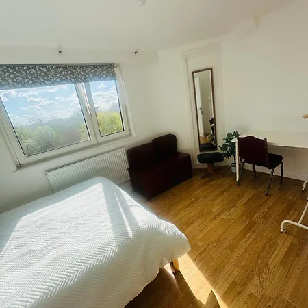 Barchester St Guest house