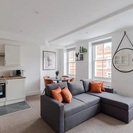 The Vanity Affair - Fitzrovia London