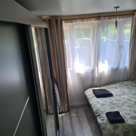 Apartment Cosy In Waynflete Square London
