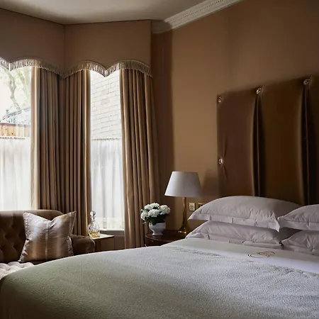 Egerton House Hotel 5*