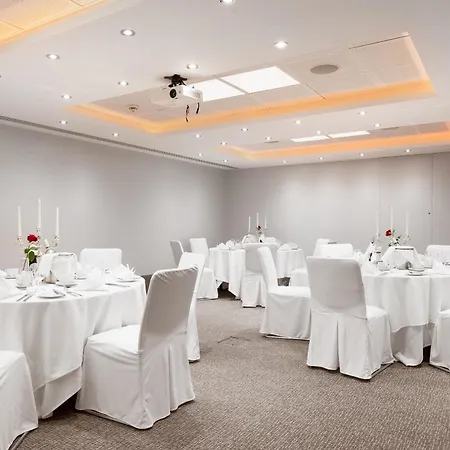 Gem Langham Court 4* London