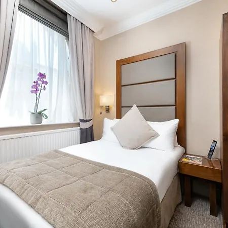 Gem Langham Court 4* London
