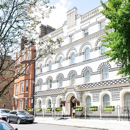 Szálloda Gem Langham Court 4*