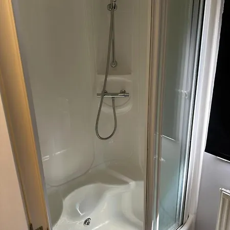 Guest house Ruxley Sidcup