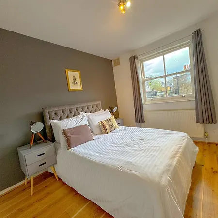 Maple Street Apartmán