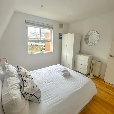 Maple Street Apartmán