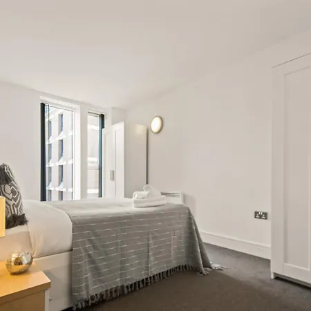 Mysquare One Bed In Waterloo Near Southwark Apartment