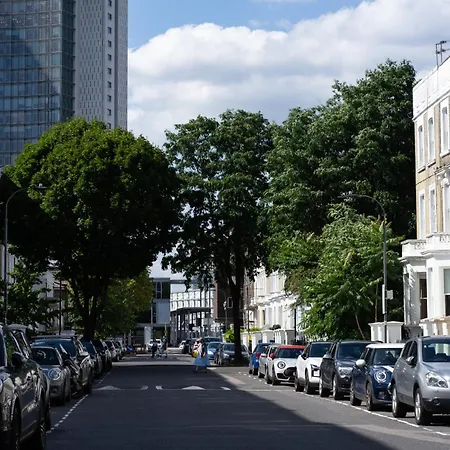 Fulham Luxury Close To Underground Newly Refurbished Hr Daire Londra