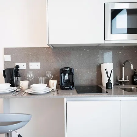 Daire Fulham Luxury Close To Underground Newly Refurbished Hr