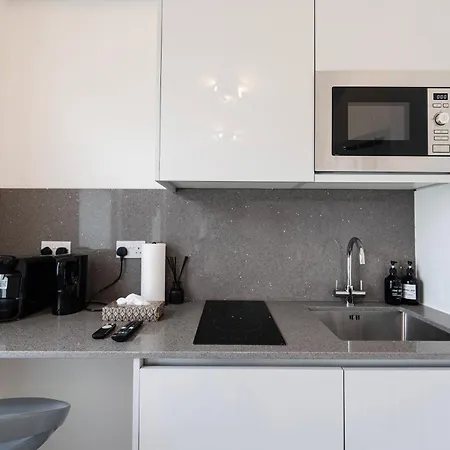 Fulham Luxury Close To Underground Newly Refurbished Hr *