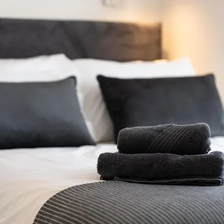 Apartment Fulham Luxury Close To Underground Newly Refurbished Hr