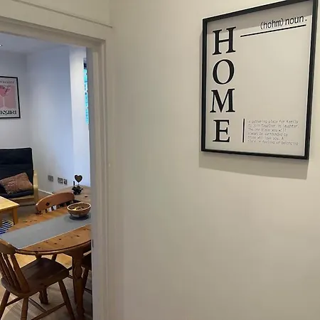 Putney , Modern-flawless ! * London