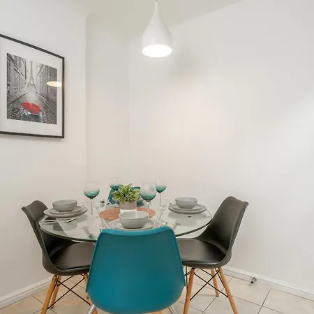 Apartment 5 Star Kings Cross 2-bed Apt For 5 Guests *