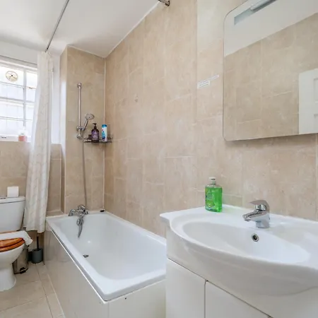 5 Star Kings Cross 2-bed Apt For 5 Guests Apartment