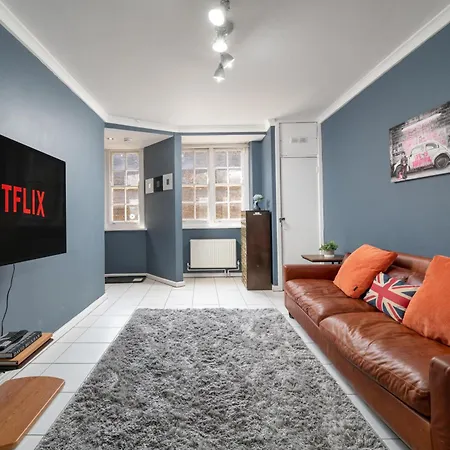 Apartment 5 Star Kings Cross 2-bed Apt For 5 Guests London