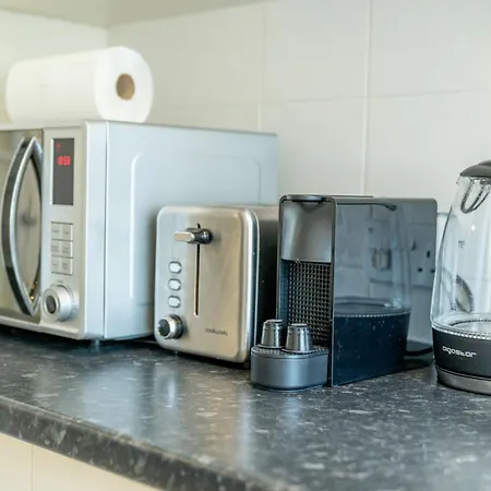 5 Star Kings Cross 2-bed Apt For 5 Guests *
