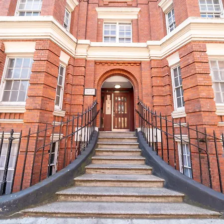 5 Star Kings Cross 2-bed Apt For 5 Guests London