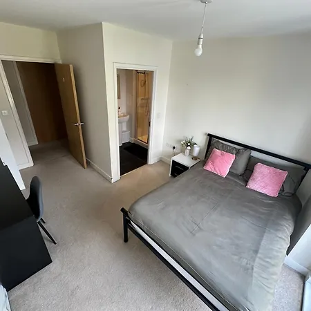 Peaceful Shared Flat 30mins London Privatunterkunft Edgware