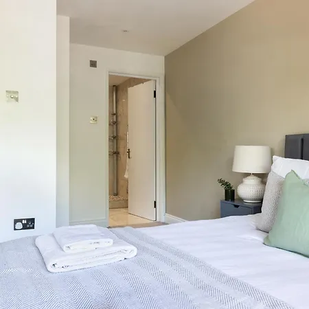 Apartment Chelsea Harbour Luxury London