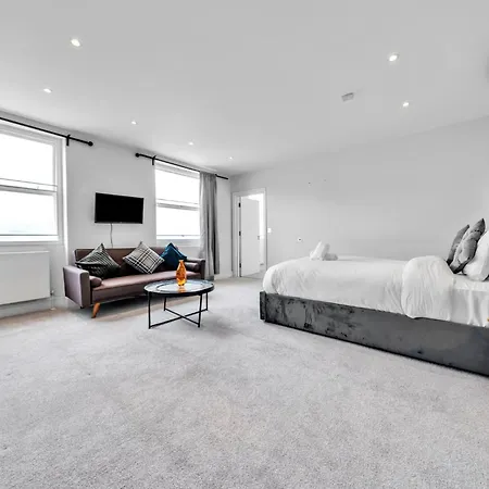 Marylebone - Gloucester Place Apartment *