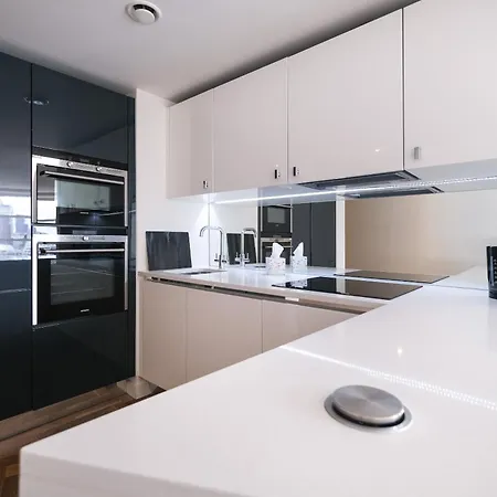 Luxury Old Street Apartment London