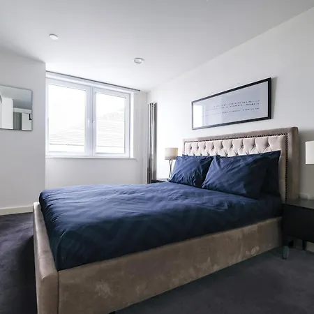Luxury Old Street Apartment