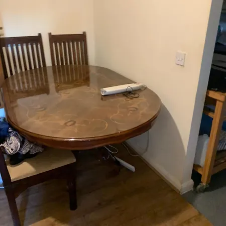 Donnington Court Homestay