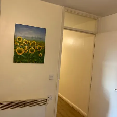 Homestay Donnington Court